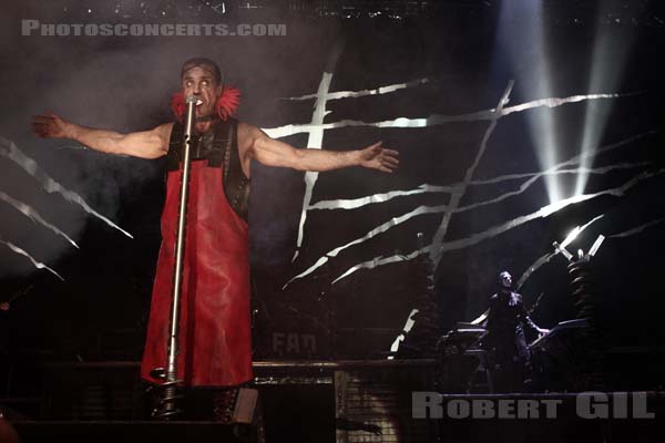 RAMMSTEIN - 2009-12-09 - PARIS - Bercy - 
